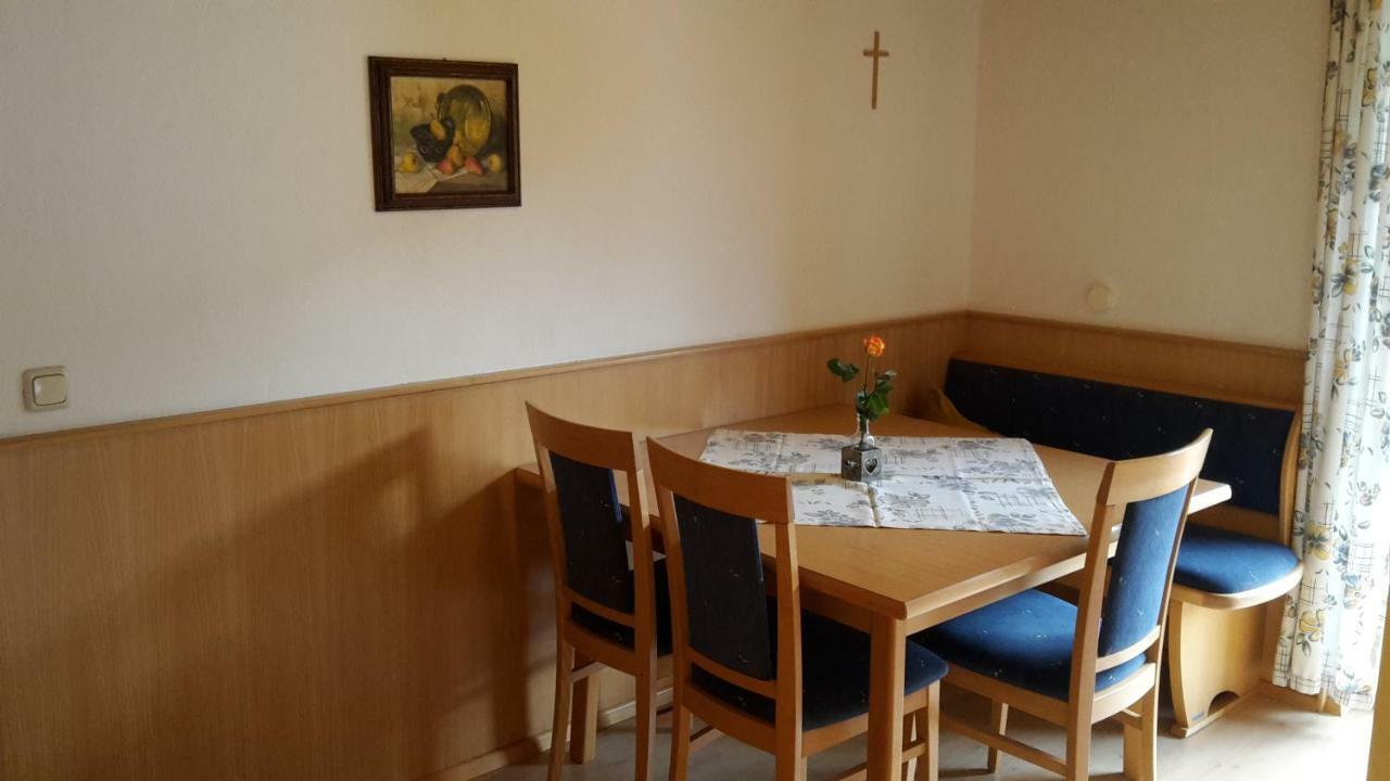 Pension Schwemberger Ohne Fruehstueck 迈尔霍芬 外观 照片